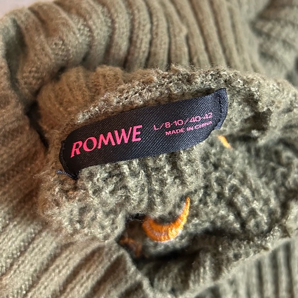 Green Witch Wizard Cats Moon and Stars Crop Turtleneck Sweater - Picture 7 of 8